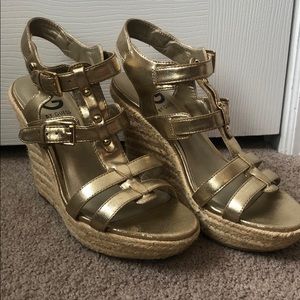 G by guess metallic wedge sandal